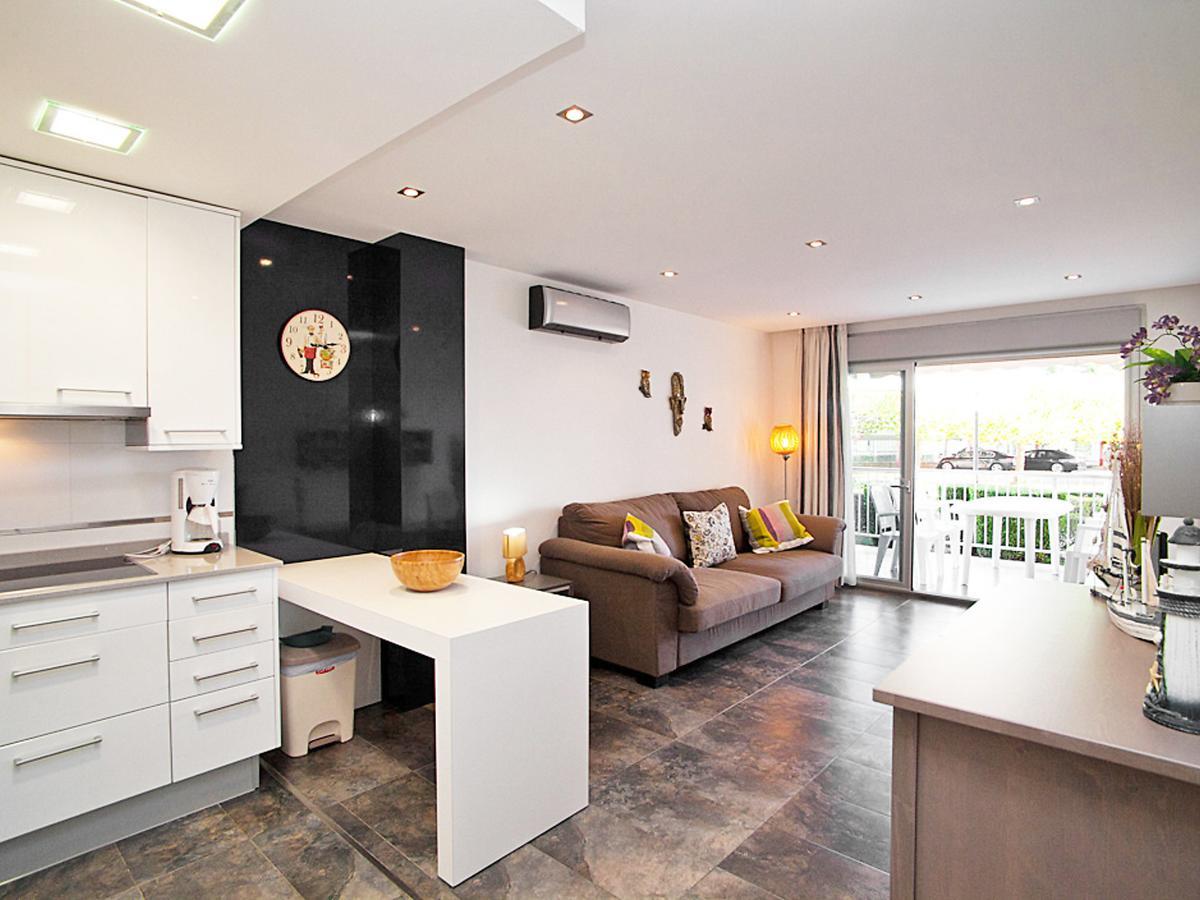 Apartment Dms V By Interhome Villafortuny Chambre photo